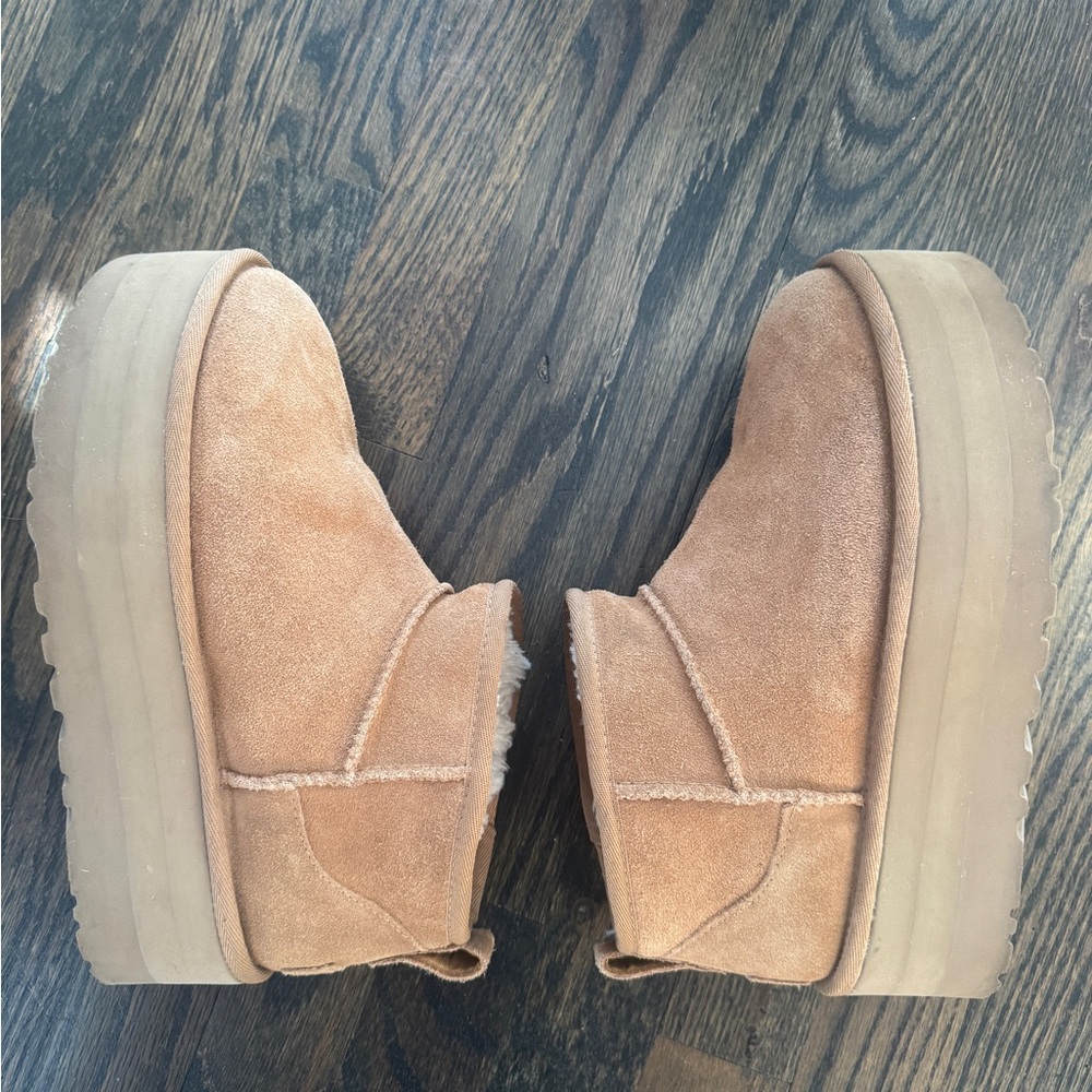 UGG Classic Ultra Mini Platform Boots